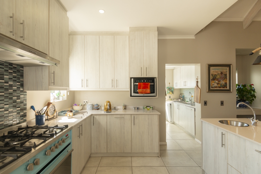 3 Bedroom Property for Sale in Blue Lagoon Western Cape